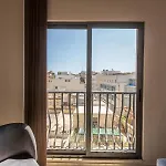 Designer, Fully Equipped Apt, Just Off Tower Road By 360 Estates Sliema