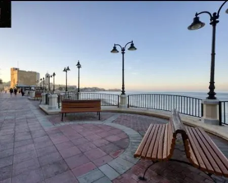 Designer, Fully Equipped Apt, Just Off Tower Road By 360 Estates Διαμέρισμα