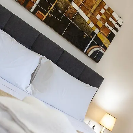 Designer, Fully Equipped Apt, Just Off Tower Road By 360 Estates Σλιέμα