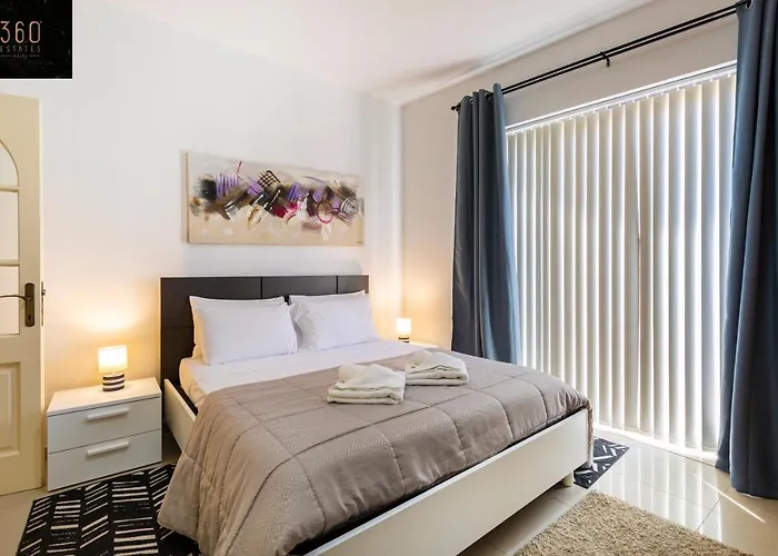 Designer, Fully Equipped Apt, Just Off Tower Road By 360 Estates * Sliema